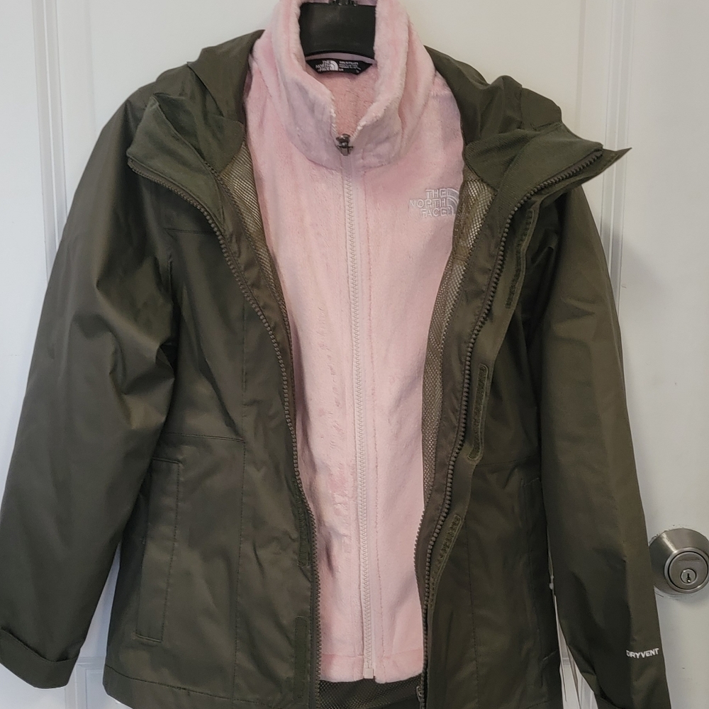Thenorthface 3 in 1 waterproof Jacket - Picture 5 of 8